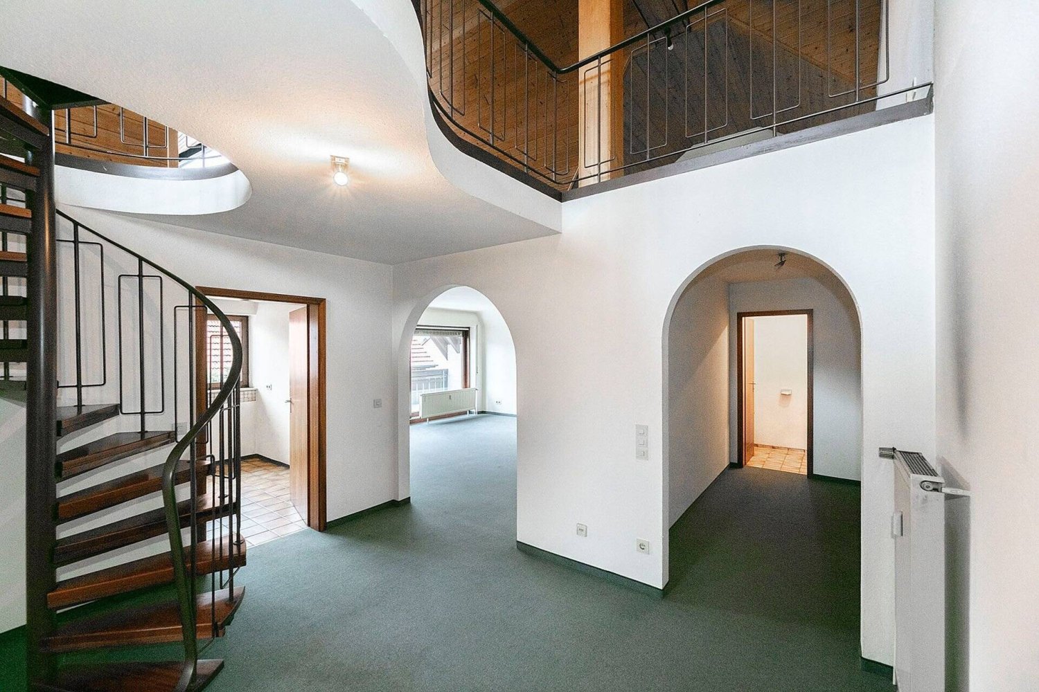 Дуплекс с 4 комнатами в Neu-Ulm, Германия № 114629