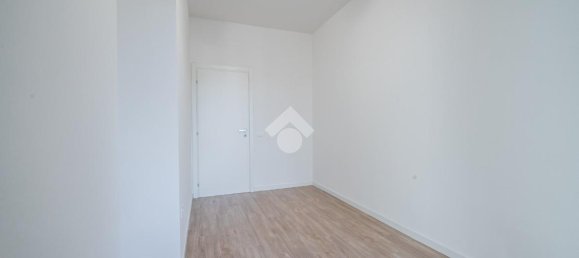 3-Zimmer Wohnung in Bergamo, Italy, Nr. 41027 17