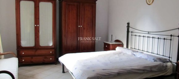 3 غرف نوم طابقين في Saint Paul's Bay, Malta رقم 10731 11