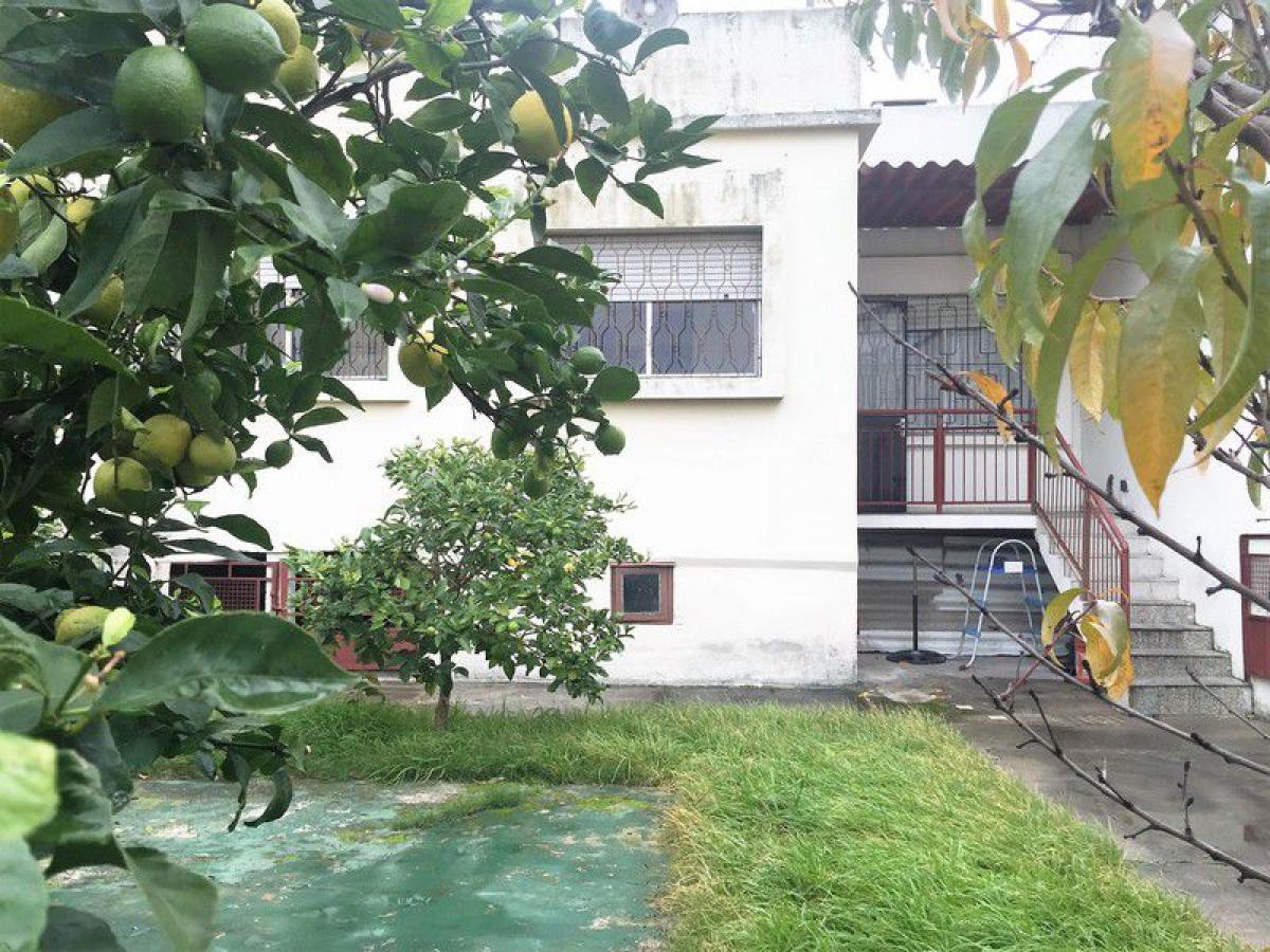 3 bedrooms House in Montevideo, Uruguay No. 2865