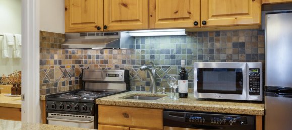 Кафе / ресторан с 1 спальней в Вейл, США № 255 9