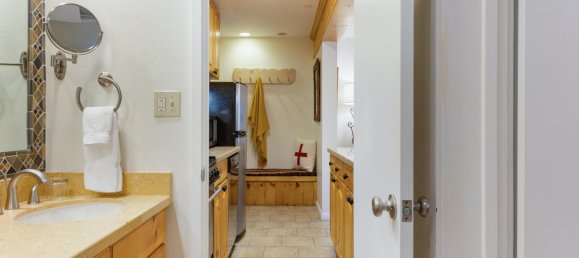 Кафе / ресторан с 1 спальней в Вейл, США № 255 14