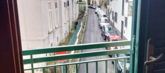 3-salle Appartement à Terzigno, Italy No. 19701 25