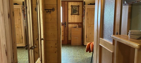 5 bedrooms Townhouse in Neuburg-Schrobenhausen, Germany No. 313924 3