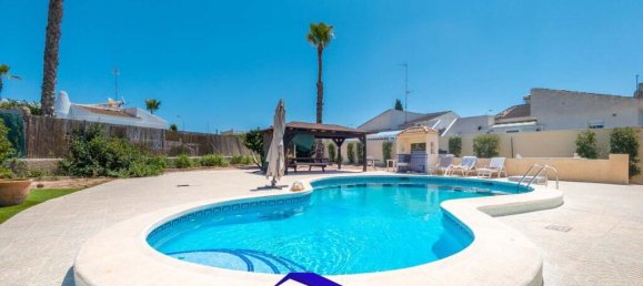 4 bedrooms Villa in Torrevieja, Spain No. 261785 11