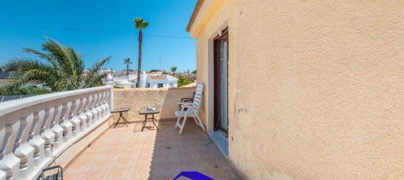 4 bedrooms Villa in Torrevieja, Spain No. 261785 6