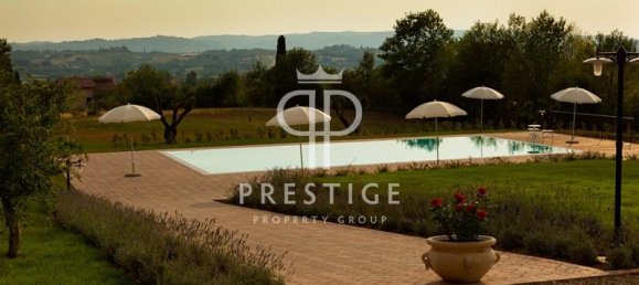 Отель, гостиница с 12 спальнями в Лучиньяно, Италия № 174885 6