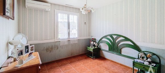 3 Schlafzimmer Haus in Ouzouer-sur-Loire, France, Nr. 225110 7