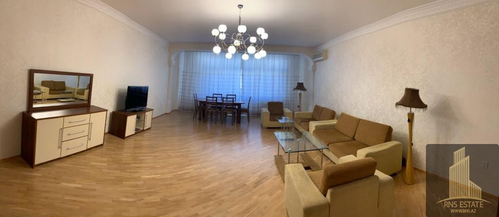 Квартира с 4 спальнями в Ясамальский район, Азербайджан № 1731