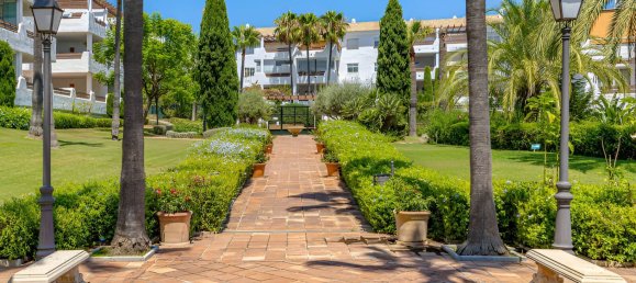 2 chambres Penthouse à Estepona, Spain No. 134963 17