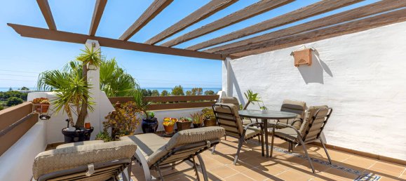 2 chambres Penthouse à Estepona, Spain No. 134963 6