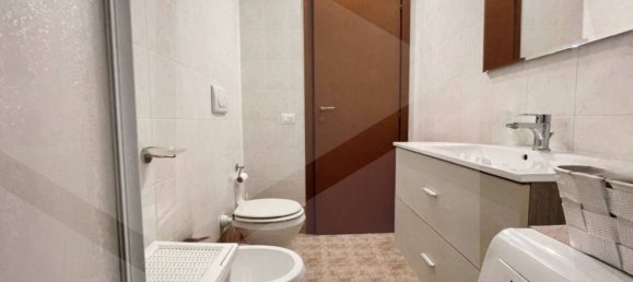 4 rooms Apartment in Rome, Italy No. 23128 17
