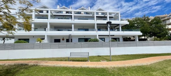 2 Schlafzimmer Wohnung in Estepona, Spain, Nr. 54297 3