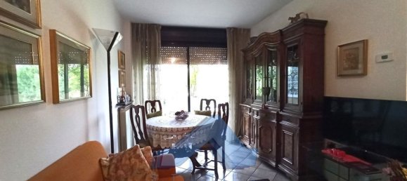 2 Schlafzimmer Wohnung in Albano Sant'Alessandro, Italy, Nr. 361121 4