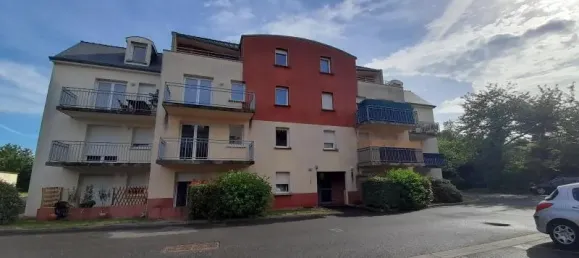 3-salle Appartement à Châteauroux, France No. 104182 9