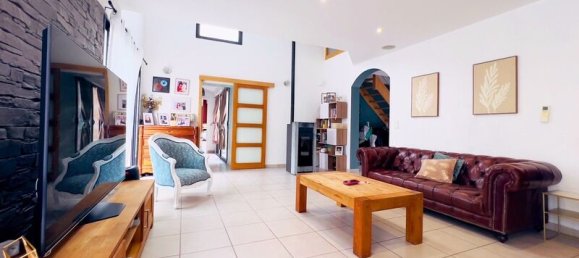 Casa de 5 dormitorios en Labastide-Saint-Pierre, France No. 321999 4