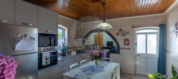 3 bedrooms House in Angra do Heroismo, Portugal No. 159367 7