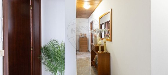 3 bedrooms House in Angra do Heroismo, Portugal No. 159367 14