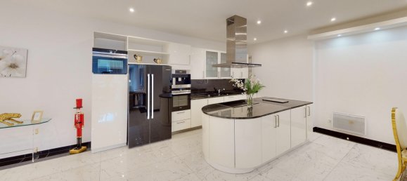 2 غرف نوم عقار تجاري في Mulhouse, France رقم 103458 5