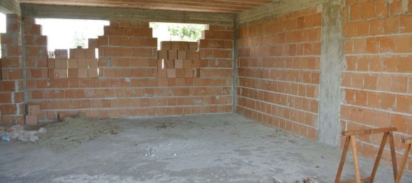 Дом с 3 комнатами в Ренде, Италия № 180918 4