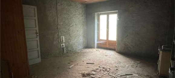 3 bedrooms House in San Germano Chisone, Italy No. 323123 3