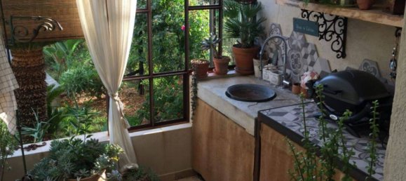 2 bedrooms House in Toulon, France No. 326575 2