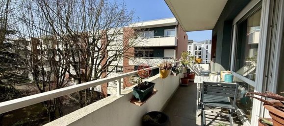 Apartamento de 3 dormitorios en Villemomble, France No. 354757 9