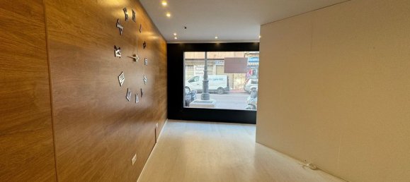 117m² Office in Guardamar del Segura, Spain No. 184633 7