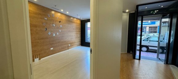 117m² Office in Guardamar del Segura, Spain No. 184633 9