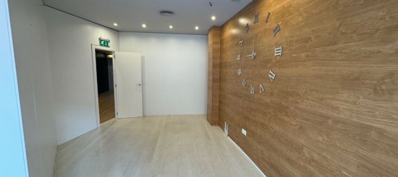 117m² Office in Guardamar del Segura, Spain No. 184633 12