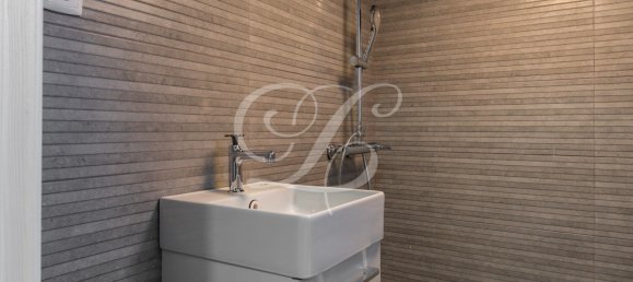 5 bedrooms Villa in Cascais, Portugal No. 121062 26