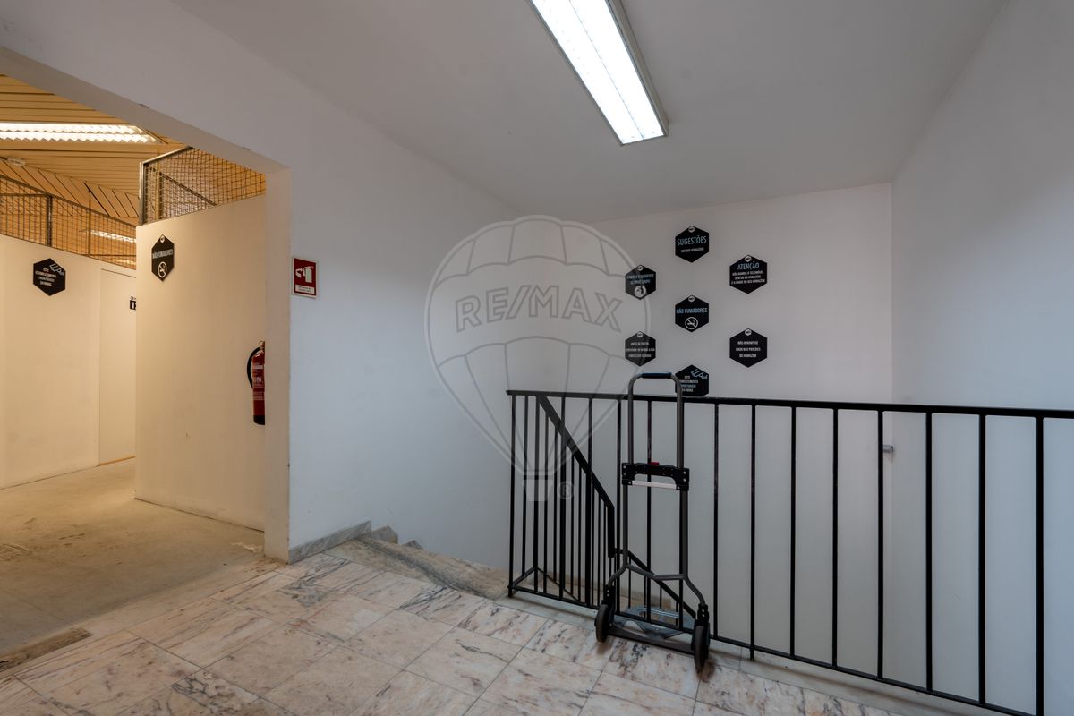  عقار تجاري في Oeiras, Portugal 400متر مربع رقم 84672