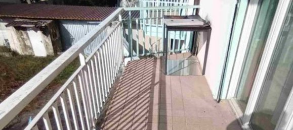 5-salle Appartement à Meda, Italy No. 8510 40