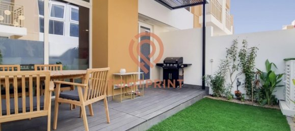 Adosado de 3 dormitorios en Dubai, UAE No. 24217 9