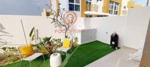 Adosado de 3 dormitorios en Dubai, UAE No. 24217 10