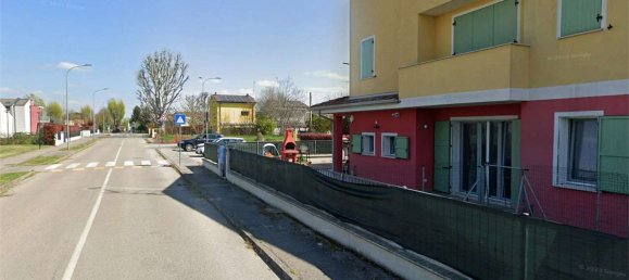 5 rooms Apartment in San Possidonio, Italy No. 298847 5