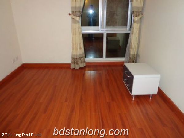 3 bedrooms Apartment in Tay Ho, Vietnam No. 368