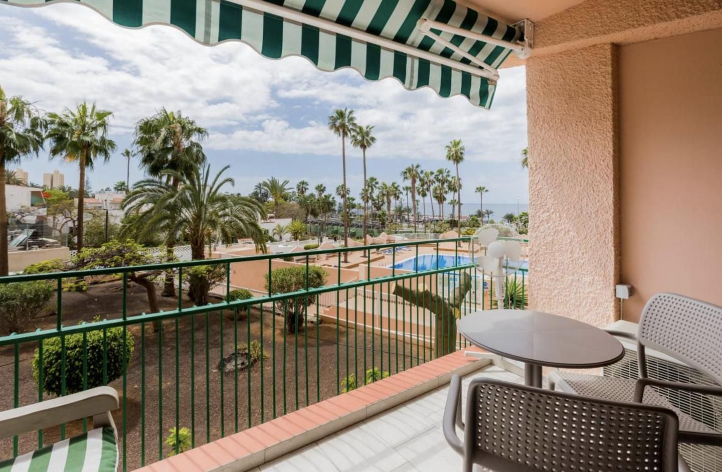 1 bedroom Apartment in Adeje, Spain No. 27122