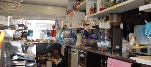 1 room Commercial property in Cinisello Balsamo, Italy No. 15393 2