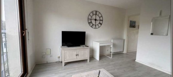 Студия в По, Франция № 208273 3