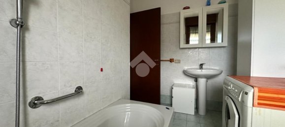 Apartamento de 2 dormitorios en Casaletto Vaprio, Italy No. 298374 15