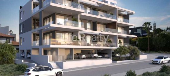 3 bedrooms Apartment in Germasogeia, Cyprus No. 18867 3