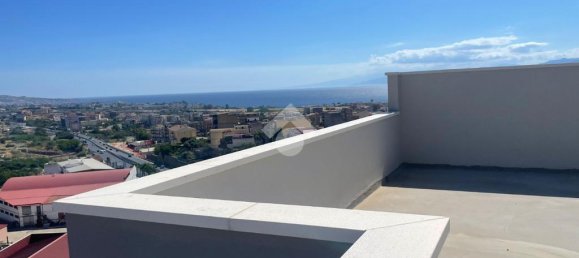 Penthouse T2 em Reggio Calabria, Italy N.º 297370 3