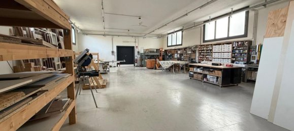 Entrepôt à Calcio, Italy 250m² No. 359065 18