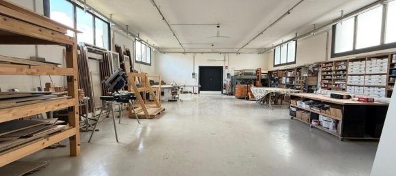 Entrepôt à Calcio, Italy 250m² No. 359065 21