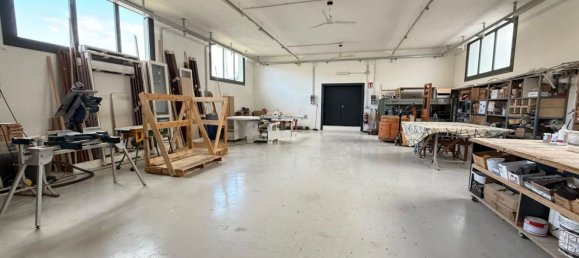 Entrepôt à Calcio, Italy 250m² No. 359065 16