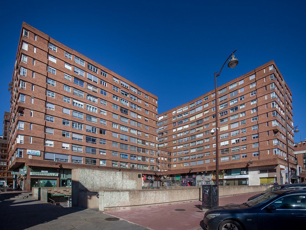 281m² Commercial property in Burgos, Spain No. 80268