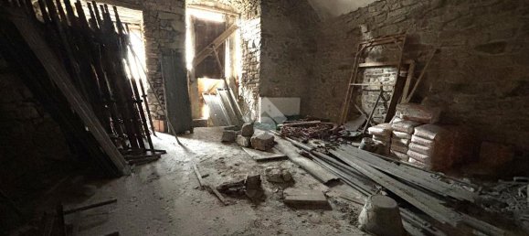 Apartamento de 3 habitaciónes en Carobbio degli Angeli, Italy No. 3523 12