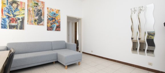 Apartamento de 2 dormitorios en Genoa, Italy No. 290956 4