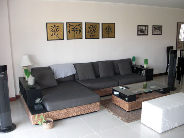 3 bedrooms Condo in Pattaya, Thailand No. 1447